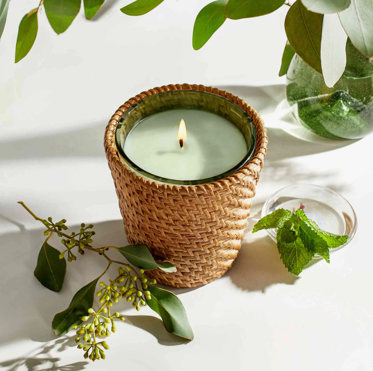 Rattan Wild Mint & Eucalyptus Classic Candle