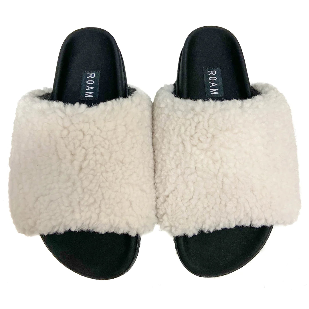 Fuzzy Slipper White